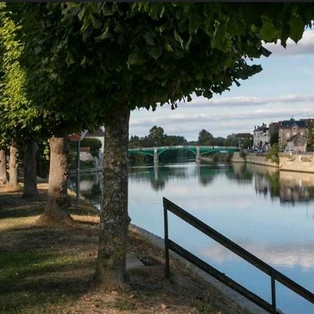 Studio Bord De Marne ลาแฟร์เต-ซูส์-ชูอาร์ ภายนอก รูปภาพ